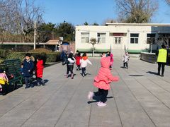 -蓝莓果教育(青塔校区)