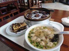 一挑清汤馄饨-汪一挑馄饨(老街店)