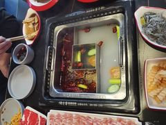 -渝水岸·鲜货火锅(新村7店)