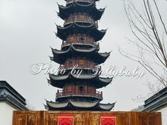 -龙华寺