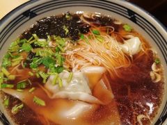 弄堂荠菜馄饨面-弄堂小笼包(西青中北永旺购物中心店)