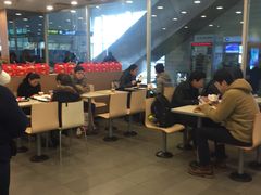 -麦当劳(轻轨曹杨路店)