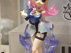 -泡泡玛特POPMART (北京超极合生汇店)