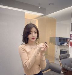 -HAIR HERE造型