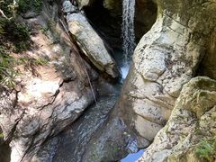 -龙水峡地缝景区
