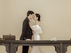 -经典婚纱摄影美学馆·私人定制