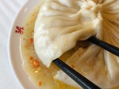 蟹黄汤包-怡园饭店-餐厅(四望亭店)