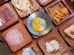 -银米·云南传统过桥米线(双廊黑金冠店)