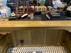 -TWOFACE 双面理发馆