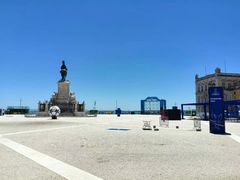 -商业广场(Praça do Comércio)