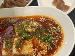 -皇城根·烤鸭·鱼头·家常菜(欧亚大观乐活城店)