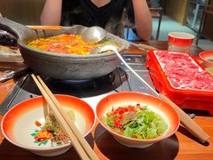 -夺欢喜贵州酸汤牛肉火锅(静安寺店)