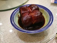 特色稻草扎肉-南湖船菜大酒店