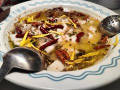 老坛酸菜活鱼-花椒俏川菜小馆(南海万达店)