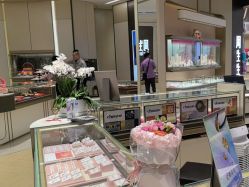 -周生生Chow Sang Sang(新世界店)