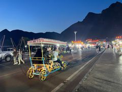 -百里峡七彩艺术小镇