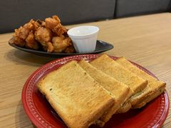 咖椰吐司-HELLO 27 意面·沙拉·帕尼尼