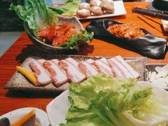-山之屋炭火烧肉·生啤畅饮(大朗万科中央公园店)