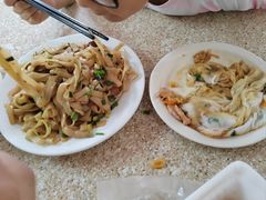 -河记肠粉店