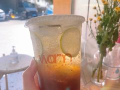 -Cafe on warm(丹霞店)