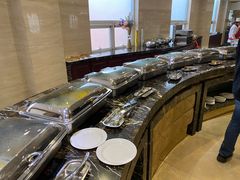 -润增大酒店自助餐厅