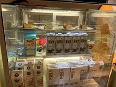 牛奶-XI·LaundryCafe 喜咖自助洗衣咖啡店