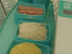 -季季红火锅(柳州城中万达二店)