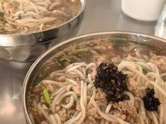 -正宗杨记普洱酸醋米线(总店)