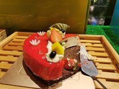 -梅园国际大酒店·自助餐厅(光明港店)
