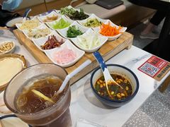 丝娃娃-黔派·贵州烙锅烤肉·米粉(车公庙店)