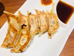 煎饺-博多一蘭·乌冬·定食·烧串(徐家汇店)
