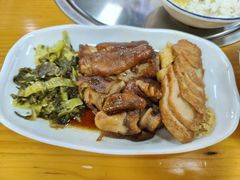 -明姨仔潮汕美食·碳炉猪脚·汕尾牛腩饭·起片鸡煲(起义路店)