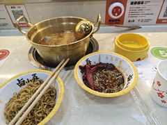 -卤小弄热卤转转小火锅