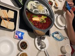 -一哥澳门豆捞·澳门风打边炉(高德置地店)