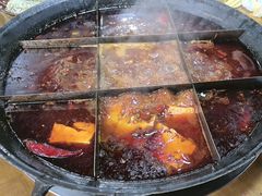 -正南齊北重庆老火锅(光华村直营店)