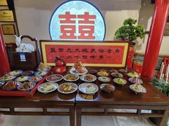 -蓝田九大碗民俗食府(蓝田店)