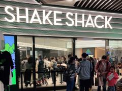门面-Shake Shack(前滩太古里店)