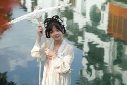 -梦回汉唐汉服旗袍体验馆(拙政园店)