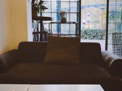 靠窗位-参差咖啡(水果湖公园店)