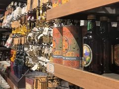 -九又四分之三站台哈利波特商店