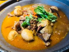 灶膛罐罐牛腩-吃饭皇帝大(合生汇店)