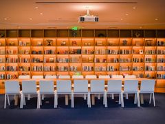 -蔚来中心(北京中关村店)