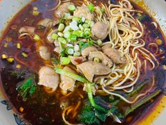 -丁丁猫重庆小面(徐州路店)