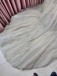 -PAI婚纱礼服设计馆【大牌租赁/高级定制】