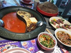 -生活如沸·顺德水牛奶火锅(大学路店)