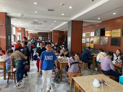 大堂-吾穆勒蓬灰牛肉面·清真(北滨河中路店)