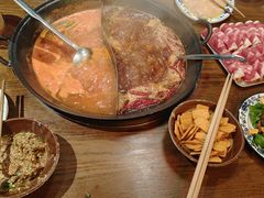 -萍姐火锅·公路夜市(武汉首店)