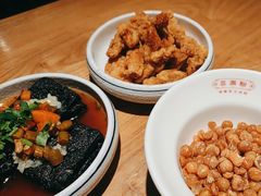 -三两粉(深圳龙华上塘店)