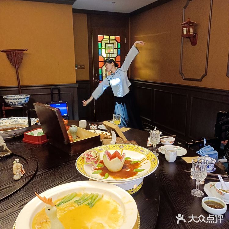 公馆礼宴——舌尖上的川味风华