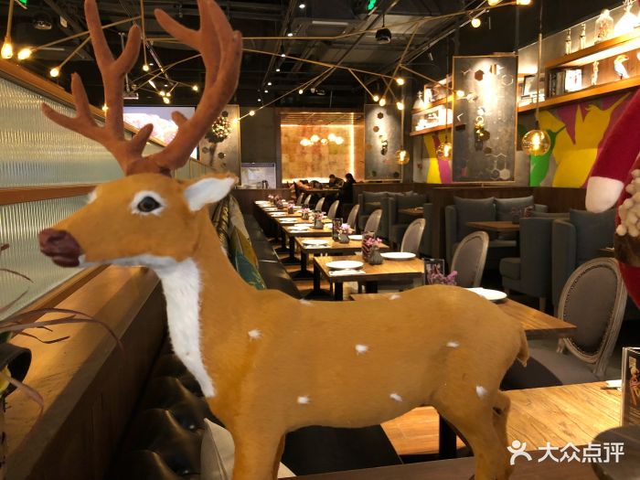 威雀西班牙餐厅 vie chat(金鹰世界店)图片